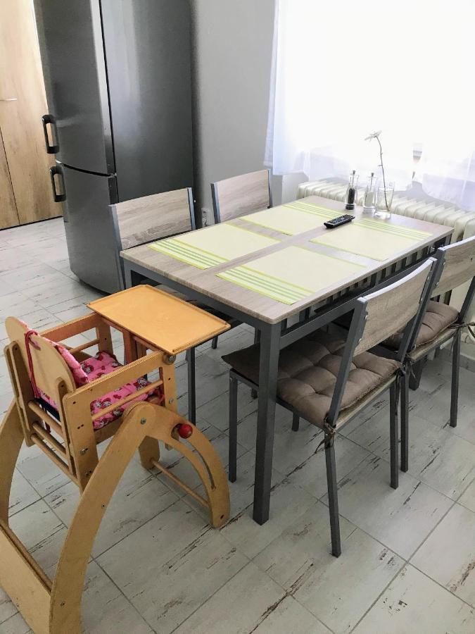 Apartman Na Namesti Apartment Opocno Ngoại thất bức ảnh