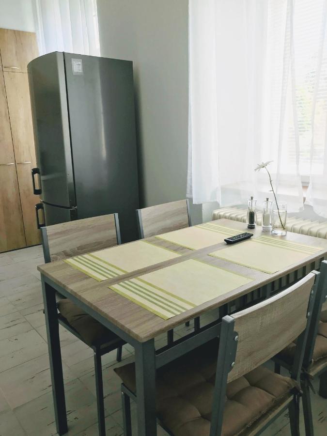 Apartman Na Namesti Apartment Opocno Ngoại thất bức ảnh